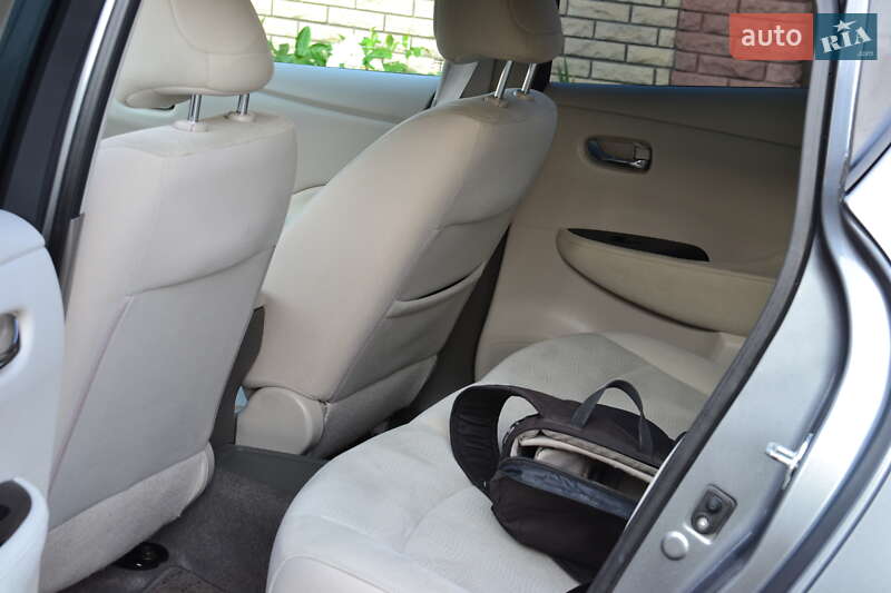 Хэтчбек Nissan Leaf 2016 в Луцке фото 16 Хэтчбек Nissan Leaf 2016 в Луцке