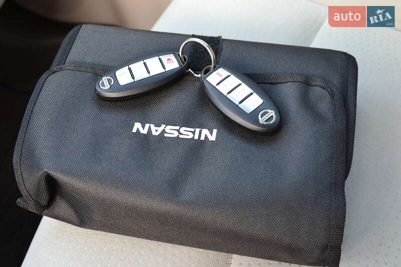 Хэтчбек Nissan Leaf 2016 в Луцке фото 28 Хэтчбек Nissan Leaf 2016 в Луцке