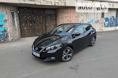 Хетчбек Nissan Leaf 2021 в Дніпрі