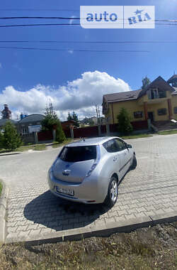 Хетчбек Nissan Leaf 2012 в Новояворівську