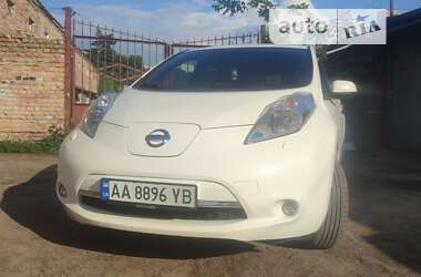 Хетчбек Nissan Leaf 2014 в Києві