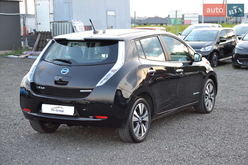 Хетчбек Nissan Leaf 2014 в Луцьку