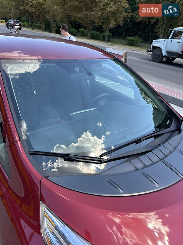 Хэтчбек Nissan Leaf 2015 в Белой Церкви фото 7 Хэтчбек Nissan Leaf 2015 в Белой Церкви