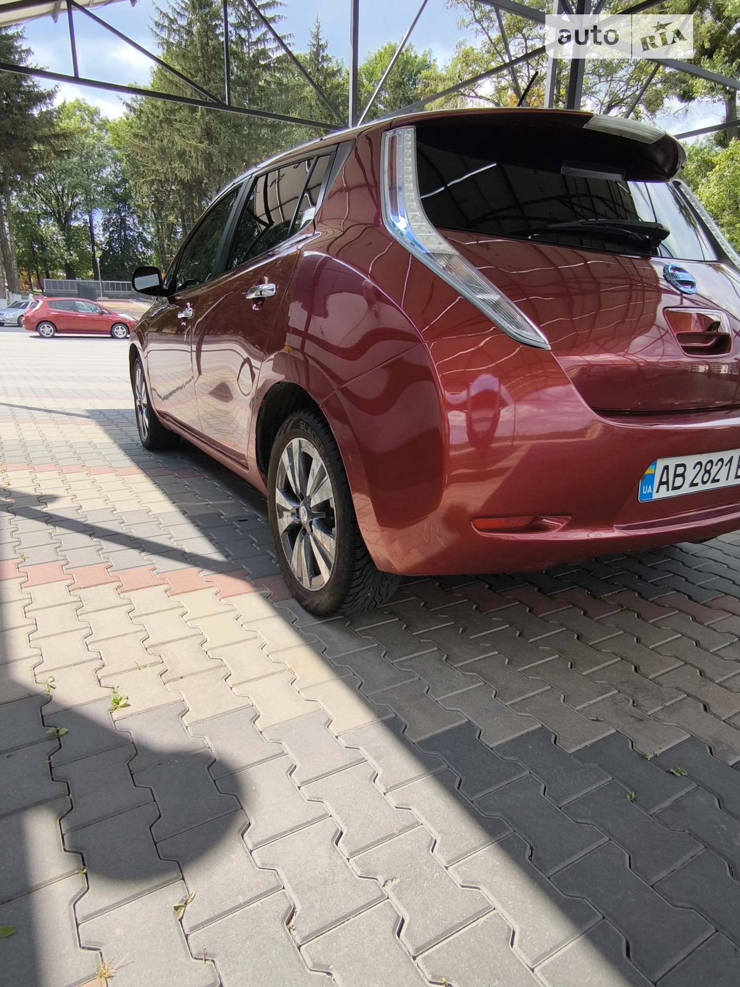 2015 Nissan Leaf - мініатюра 12