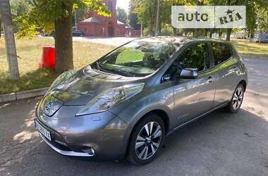 Хетчбек Nissan Leaf 2014 в Вінниці