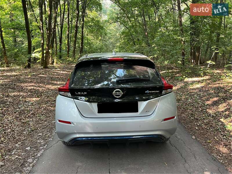 Хэтчбек Nissan Leaf 2020 в Полтаве