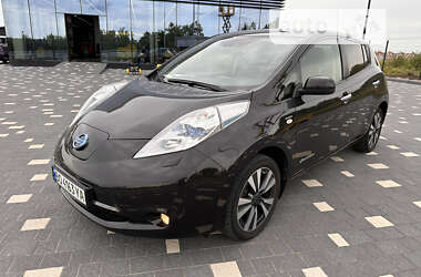 Хетчбек Nissan Leaf 2015 в Тернополі