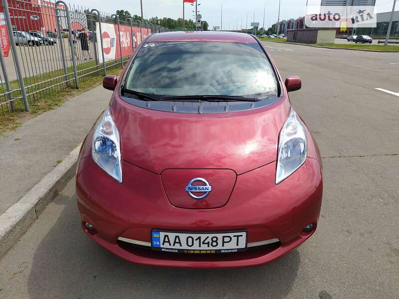 Nissan Leaf 2014