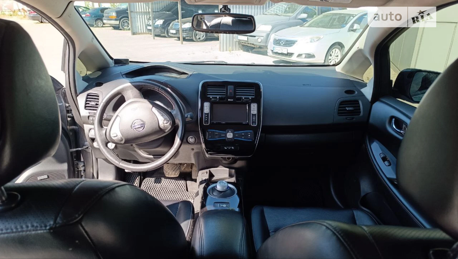 2016 Nissan Leaf - мініатюра 12