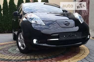 Хетчбек Nissan Leaf 2012 в Городку