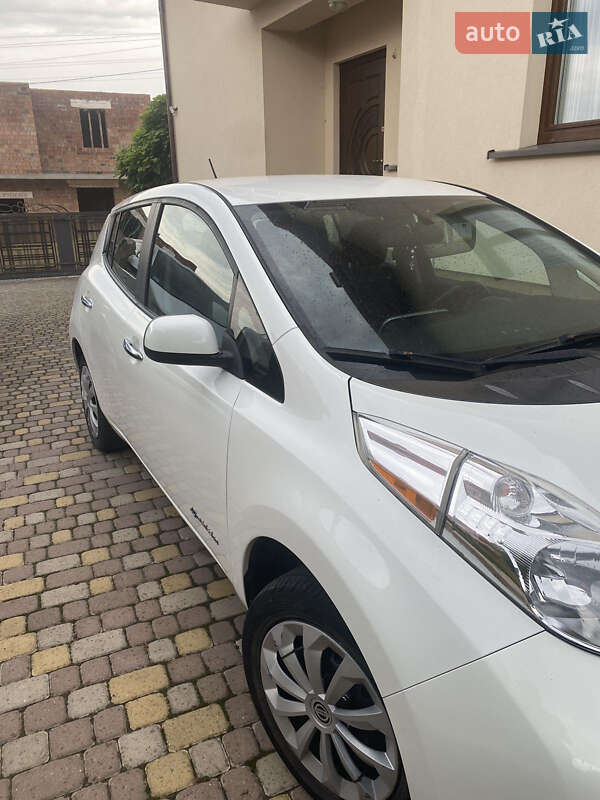 Nissan Leaf 2015