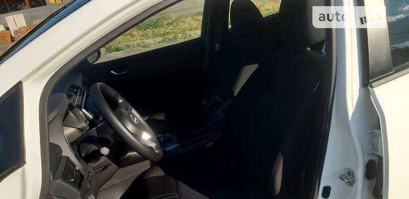 Хэтчбек Nissan Leaf 2023 в Черкассах фото 6 Хэтчбек Nissan Leaf 2023 в Черкассах