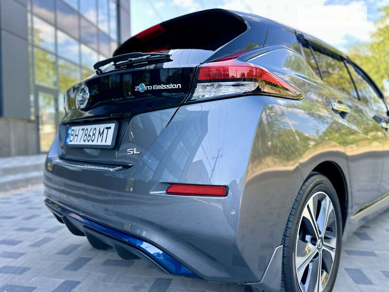 Хетчбек Nissan Leaf 2019 в Одесі