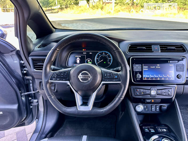 Хетчбек Nissan Leaf 2019 в Одесі