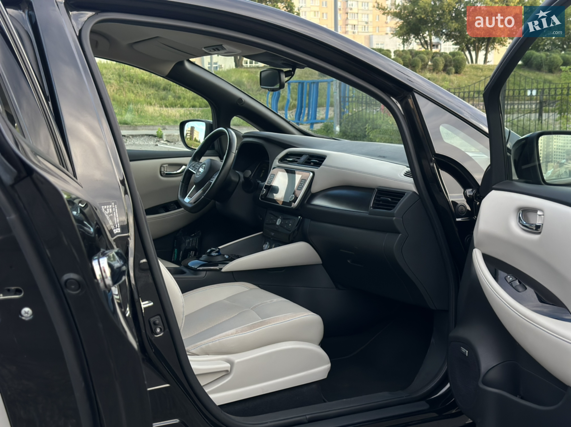 2019 Nissan Leaf - мініатюра 21