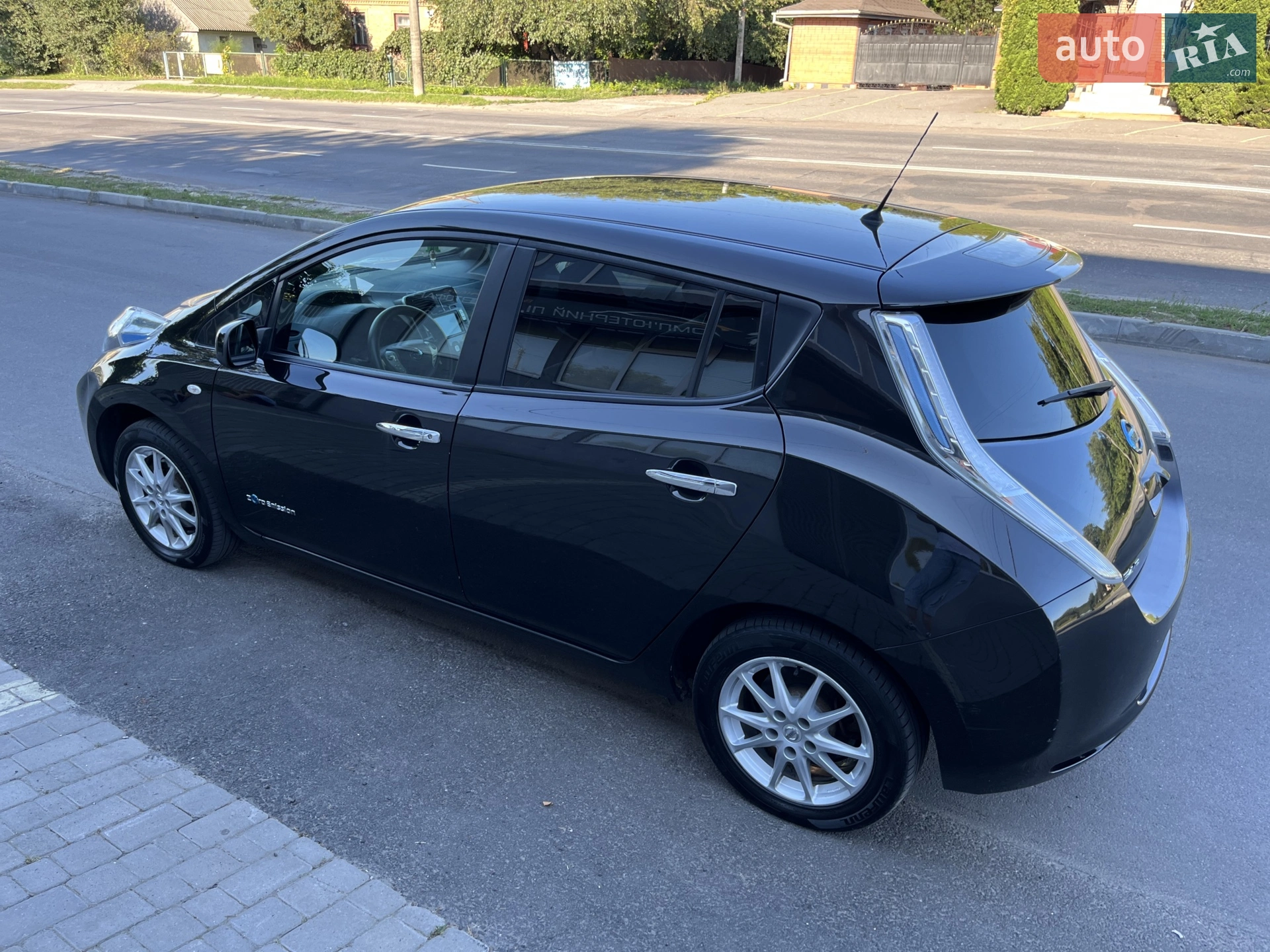 2016 Nissan Leaf - мініатюра 13