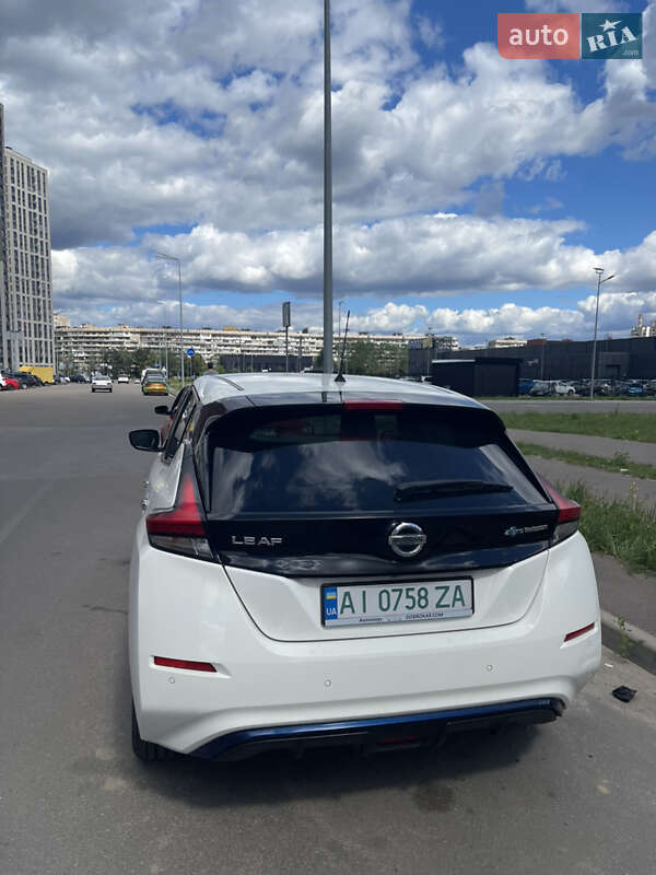 Хетчбек Nissan Leaf 2018 в Києві фото 6 Хетчбек Nissan Leaf 2018 в Києві