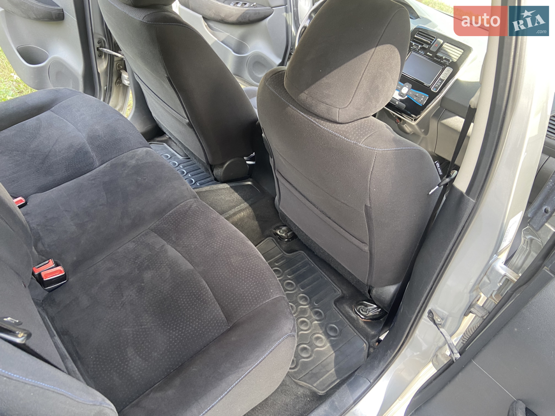 2014 Nissan Leaf - мініатюра 26