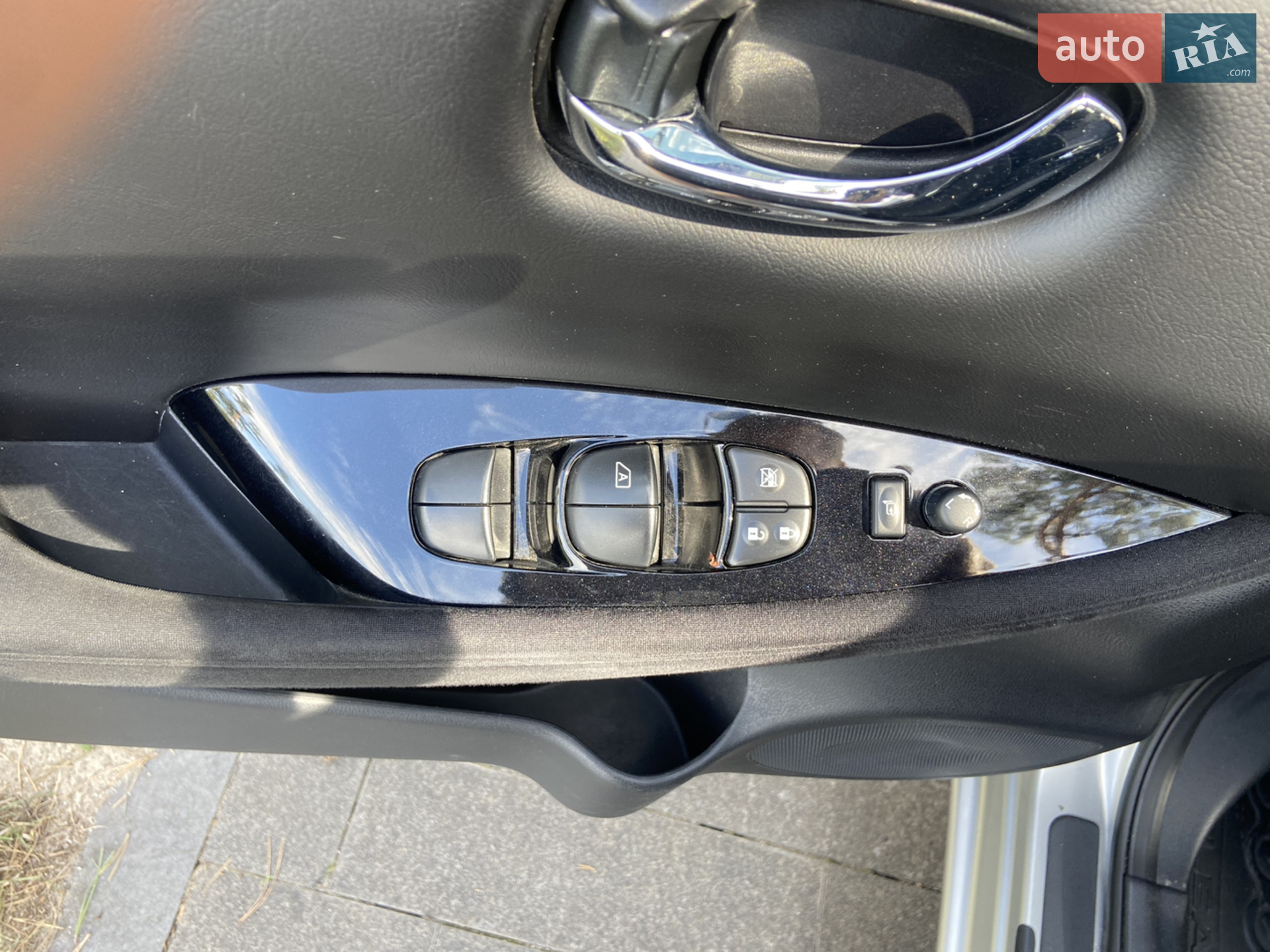 2014 Nissan Leaf - мініатюра 31