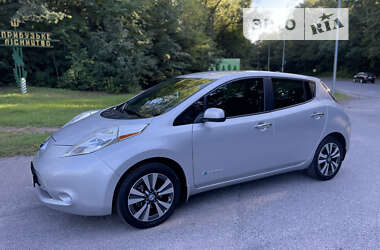 Хетчбек Nissan Leaf 2013 в Вінниці