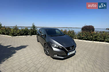 Хетчбек Nissan Leaf 2018 в Миколаєві