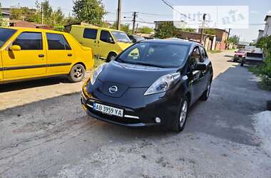 Хэтчбек Nissan Leaf 2014 в Виннице