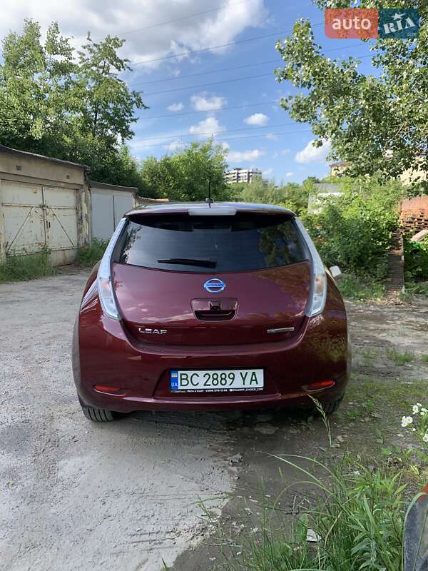 Хетчбек Nissan Leaf 2017 в Львові