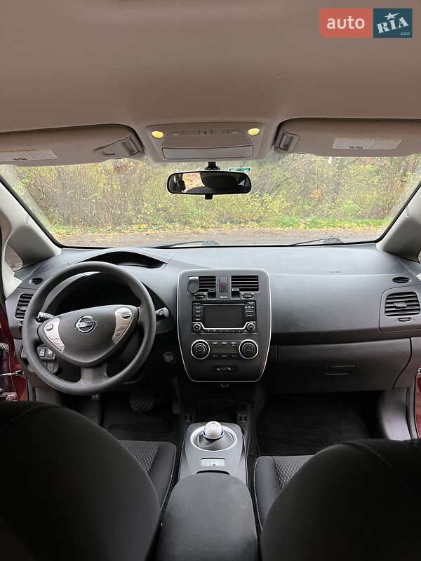 Хетчбек Nissan Leaf 2017 в Львові