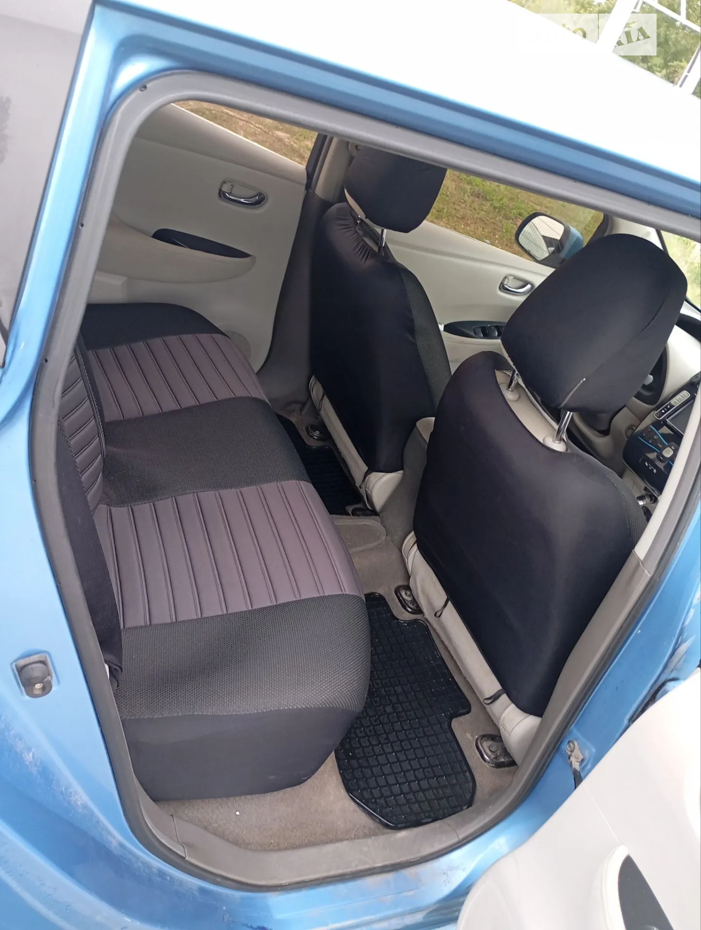 2012 Nissan Leaf - мініатюра 8