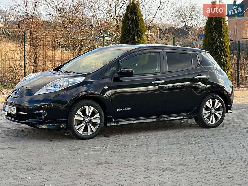 Хетчбек Nissan Leaf 2016 в Борисполі