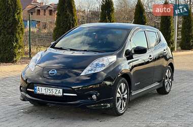 Хэтчбек Nissan Leaf 2016 в 