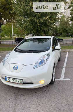 Хэтчбек Nissan Leaf 2013 в Львове