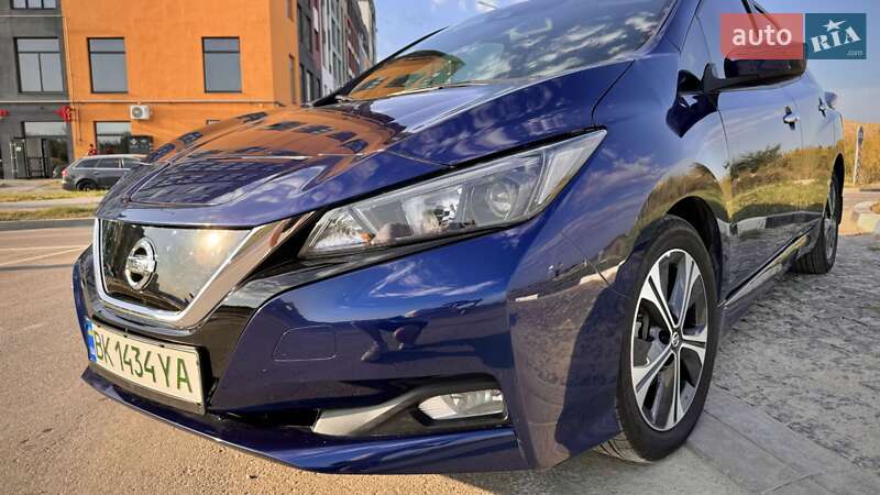 Хэтчбек Nissan Leaf 2021 в Ровно фото 27 Хэтчбек Nissan Leaf 2021 в Ровно