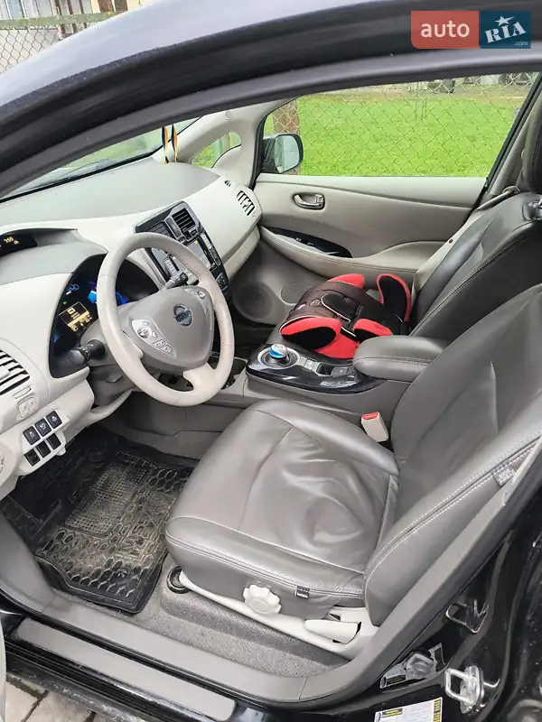 Nissan Leaf 2012