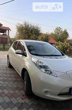 Хетчбек Nissan Leaf 2012 в Коломиї