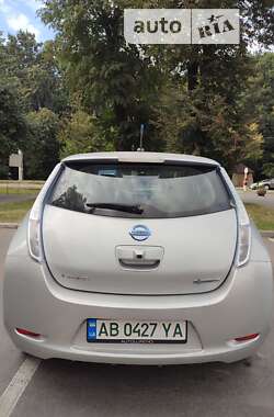 Хетчбек Nissan Leaf 2014 в Вінниці