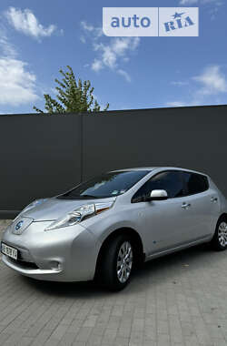 Хетчбек Nissan Leaf 2013 в Вінниці