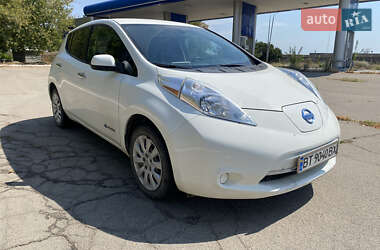 Хетчбек Nissan Leaf 2015 в Херсоні фото 4 Хетчбек Nissan Leaf 2015 в Херсоні