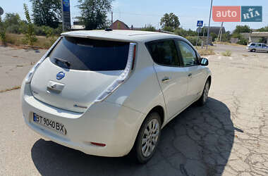 Хетчбек Nissan Leaf 2015 в Херсоні фото 10 Хетчбек Nissan Leaf 2015 в Херсоні