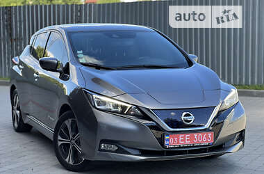 Хетчбек Nissan Leaf 2019 в Дубні