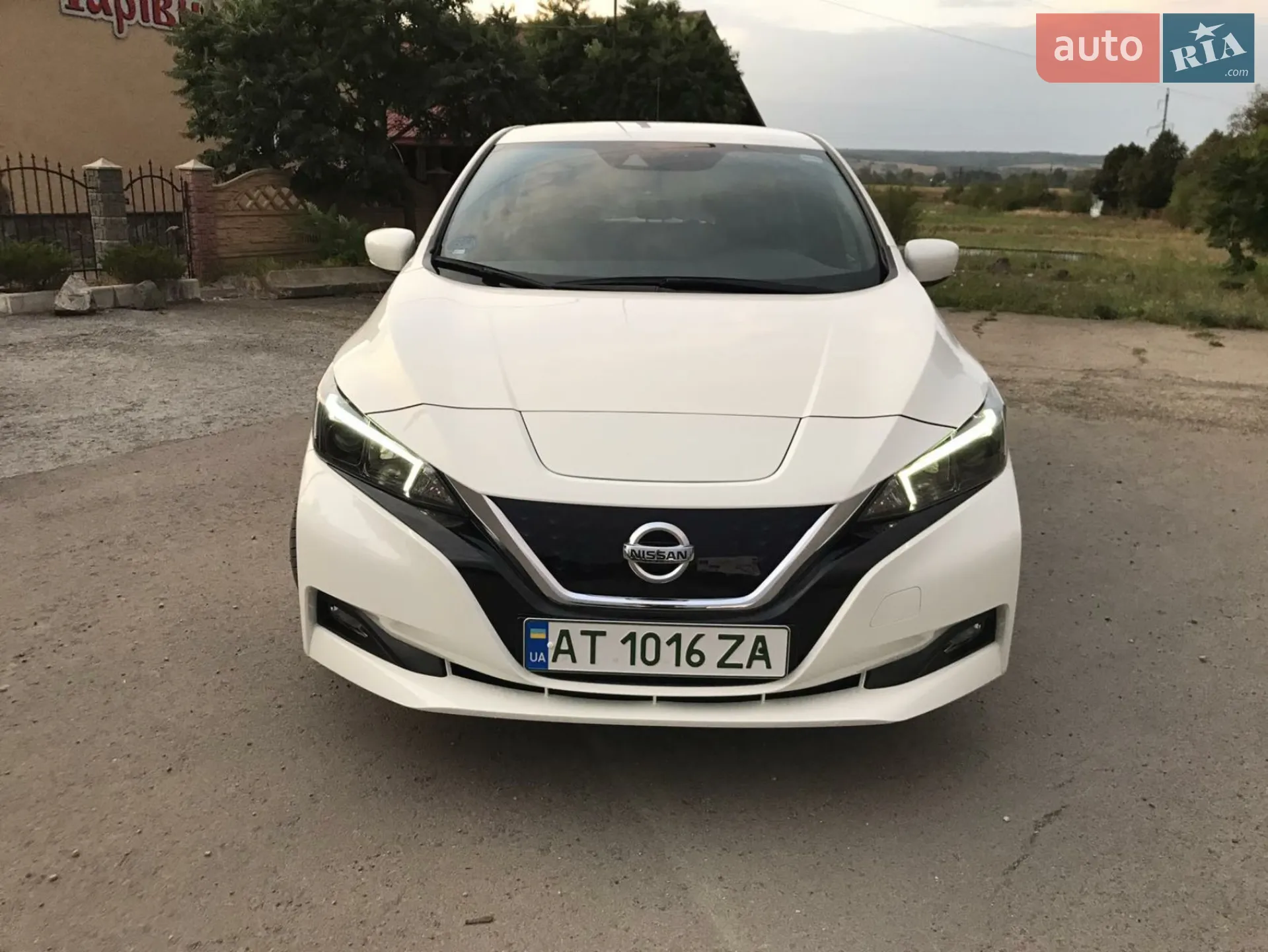 2019 Nissan Leaf - мініатюра 2