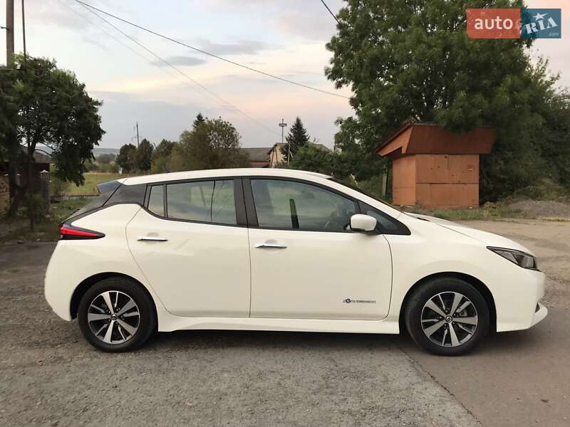Хетчбек Nissan Leaf 2019 в Калуші фото 17 Хетчбек Nissan Leaf 2019 в Калуші