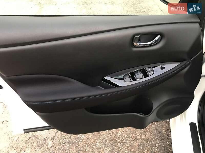 Хетчбек Nissan Leaf 2019 в Калуші фото 28 Хетчбек Nissan Leaf 2019 в Калуші