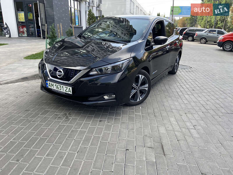 Хэтчбек Nissan Leaf 2018 в Житомире фото 13 Хэтчбек Nissan Leaf 2018 в Житомире