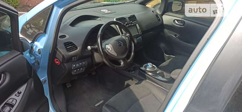 Хетчбек Nissan Leaf 2016 в Одесі