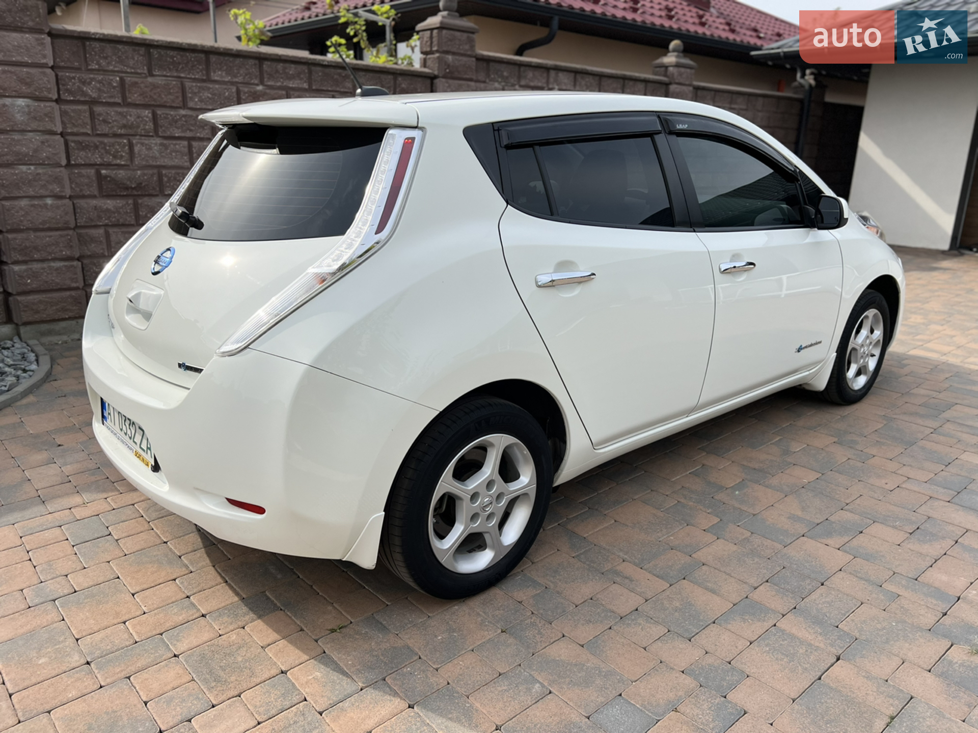 2017 Nissan Leaf - мініатюра 9