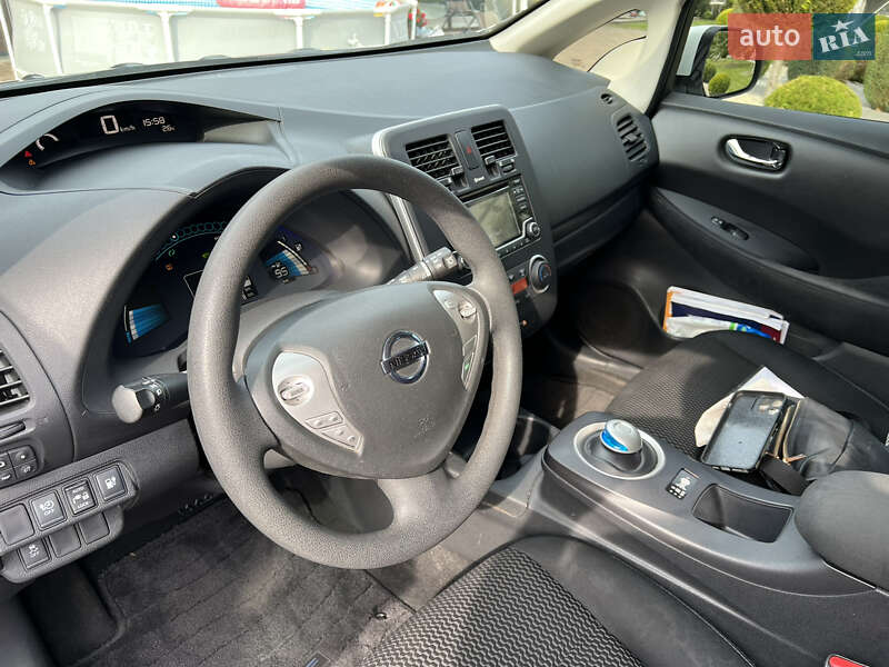 Хетчбек Nissan Leaf 2017 в Рівному