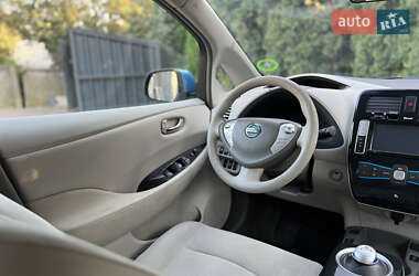 Хэтчбек Nissan Leaf 2011 в Тернополе