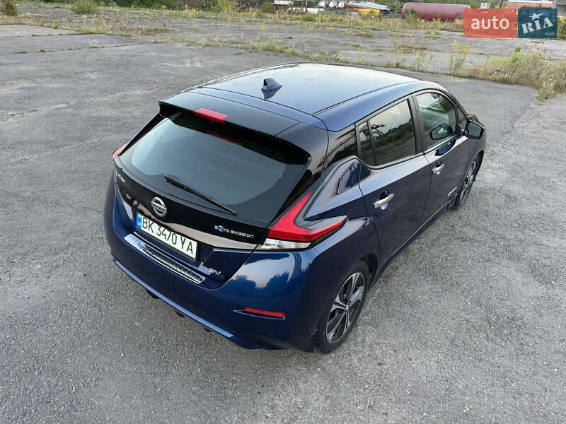 Хетчбек Nissan Leaf 2018 в Рівному
