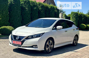 Хетчбек Nissan Leaf 2018 в Рівному